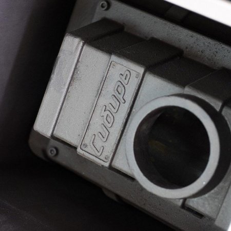 Чугунная печь для бани Сибирь 24 кожух, дверца со стеклом