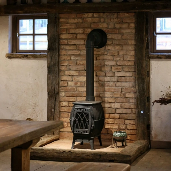 Печь- камин чугунный с плитой "Бахта"  ПроМеталл