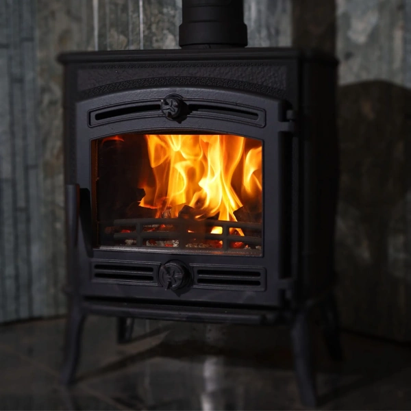 Печь-камин чугунный  "Маэстро II" ПроМеталл