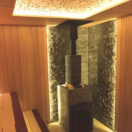 Печь чугунная "Атмосфера L" в облицовке "Талькохлорит" ПроМеталл